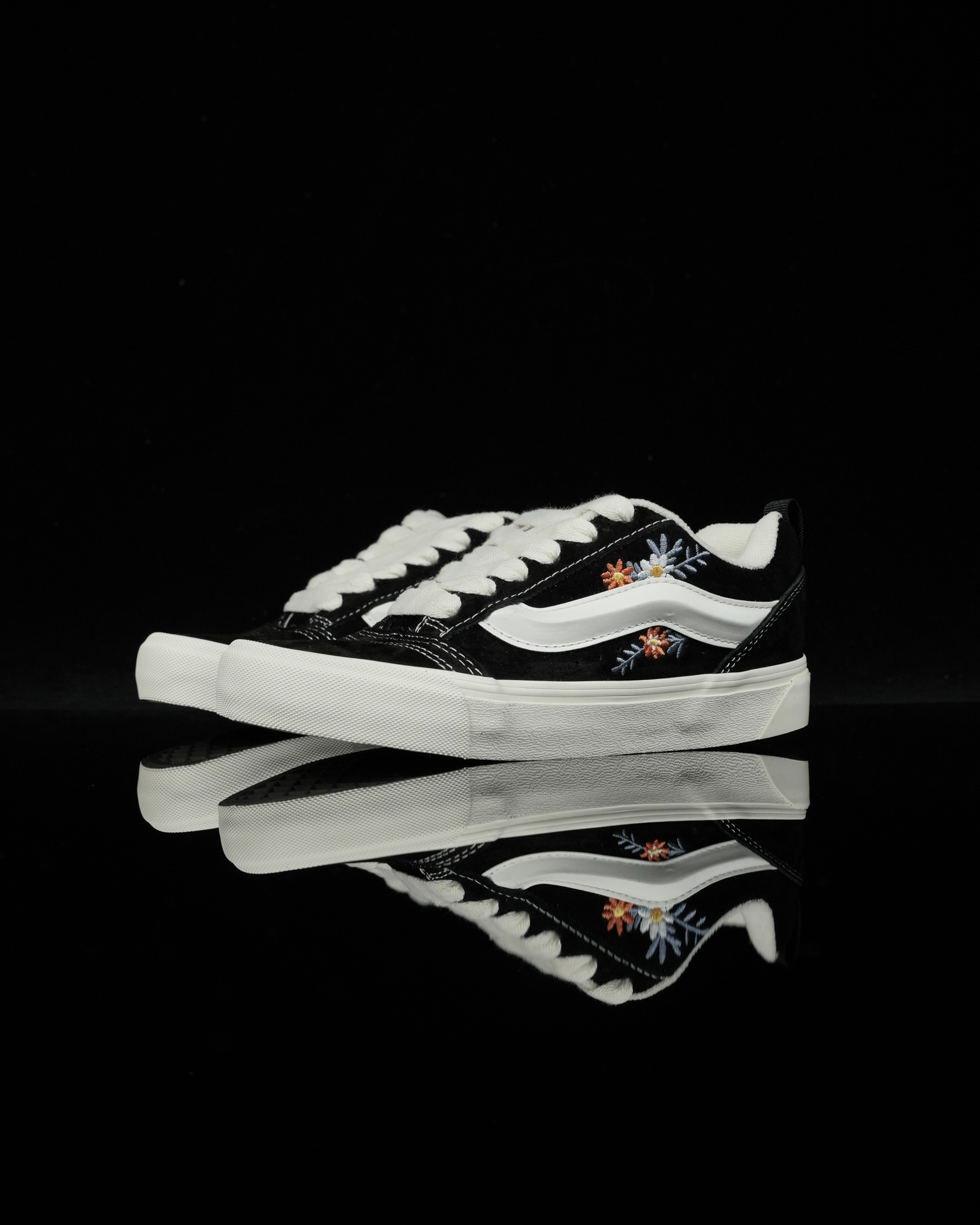 Vans Knu-Skool small flower