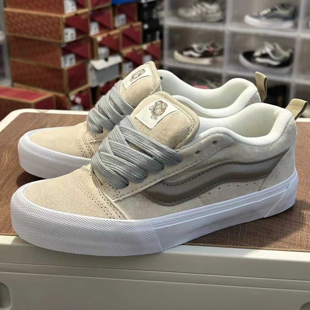 Vans Knu-Skool cream