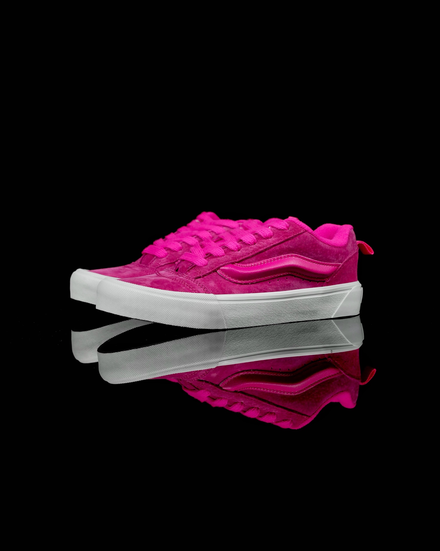 Vans Knu Skool Fire Dragon Fruit