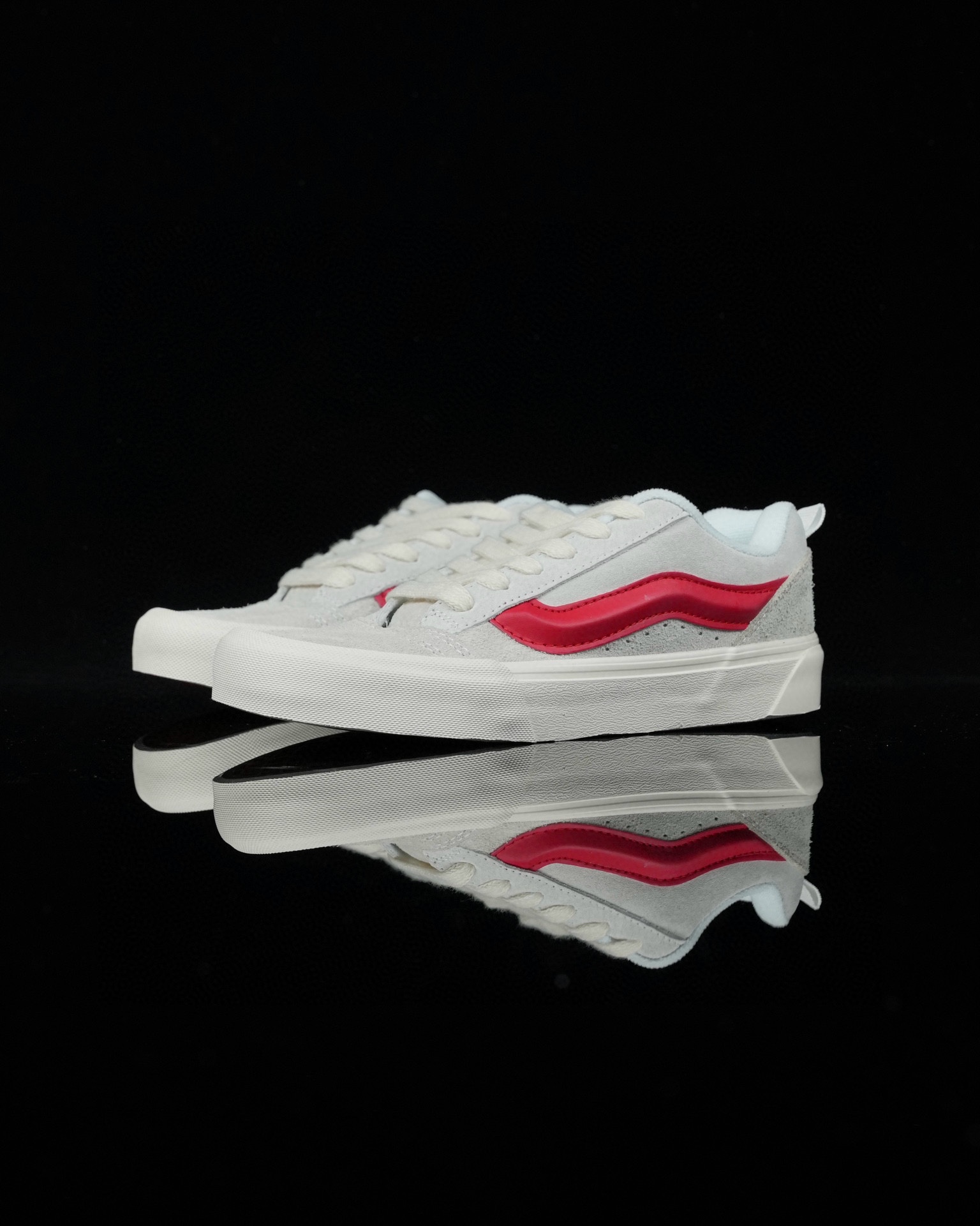 Vans Knu Skool cream white red