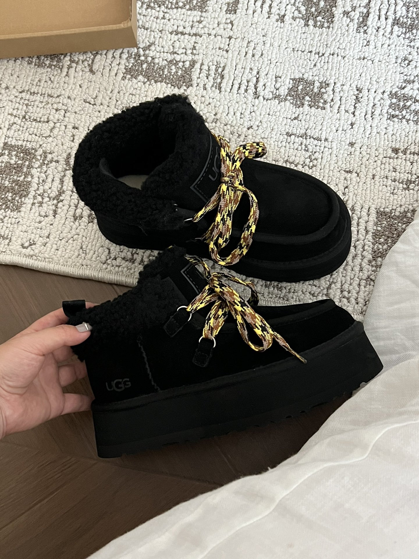 UGG Eskimo Boot black
