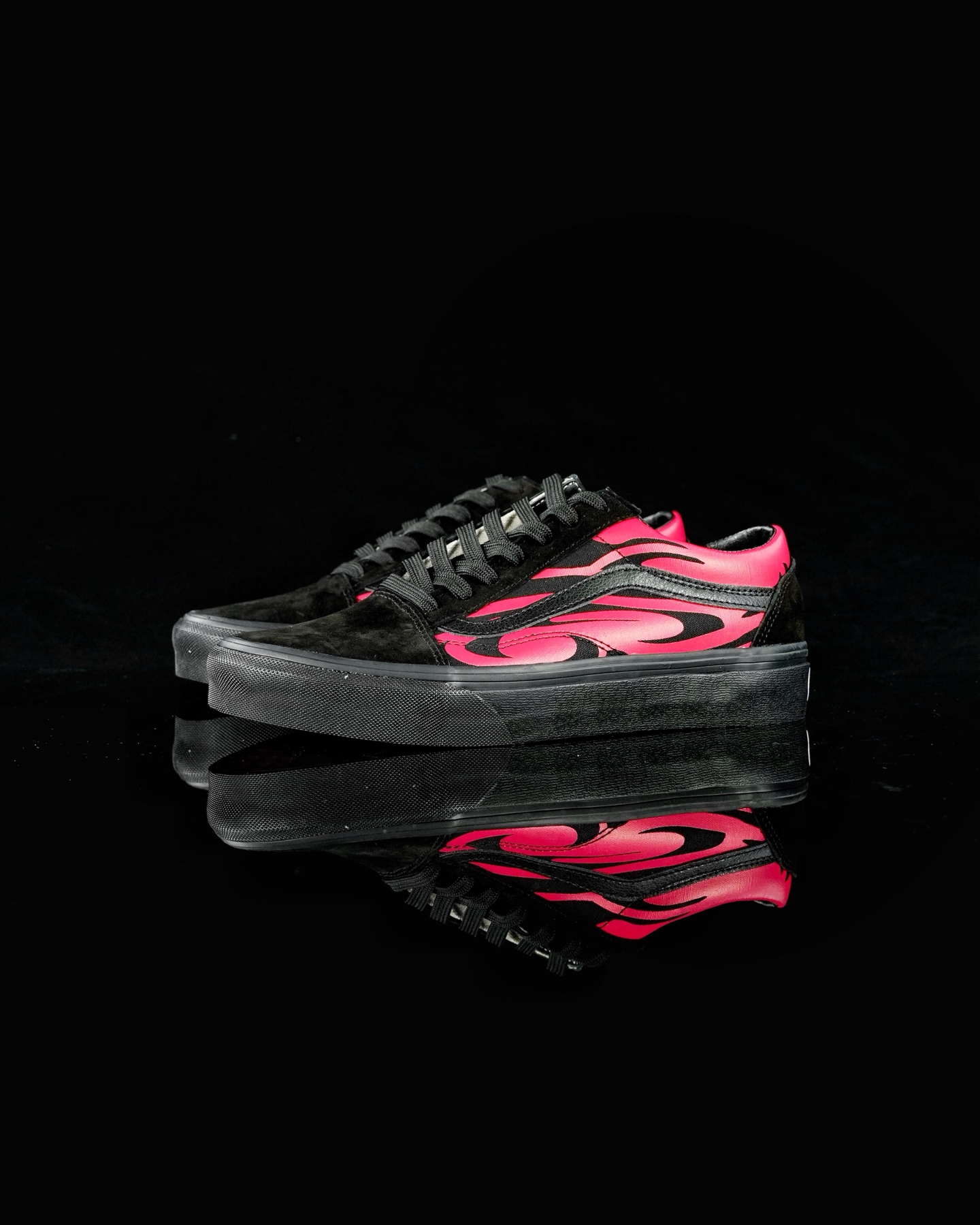 Vans Knu Skool red flame VN000D56458