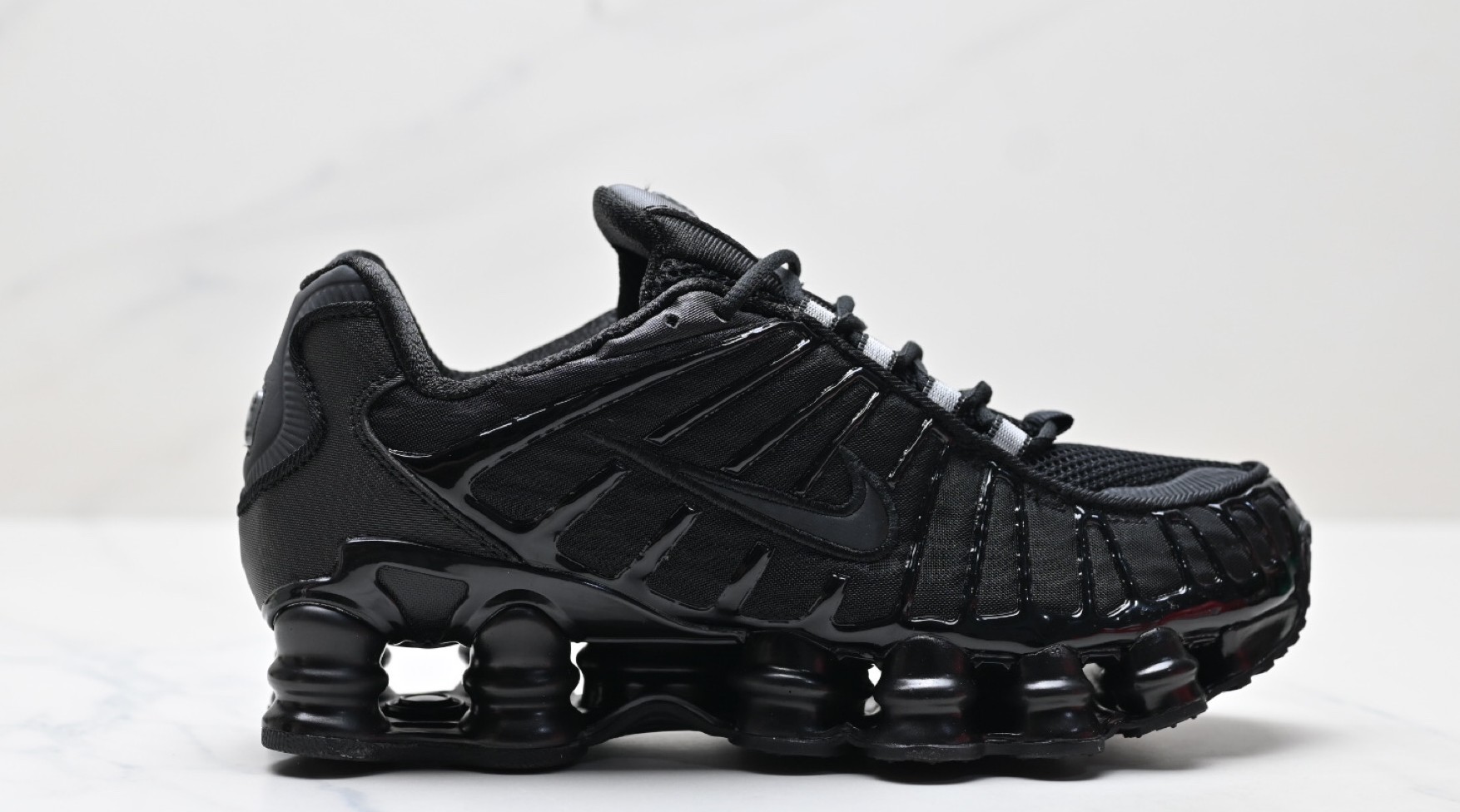 NIKE Shox TL all black