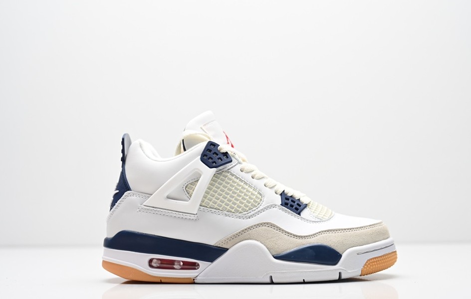 Nike Air Jordan 4 navy
