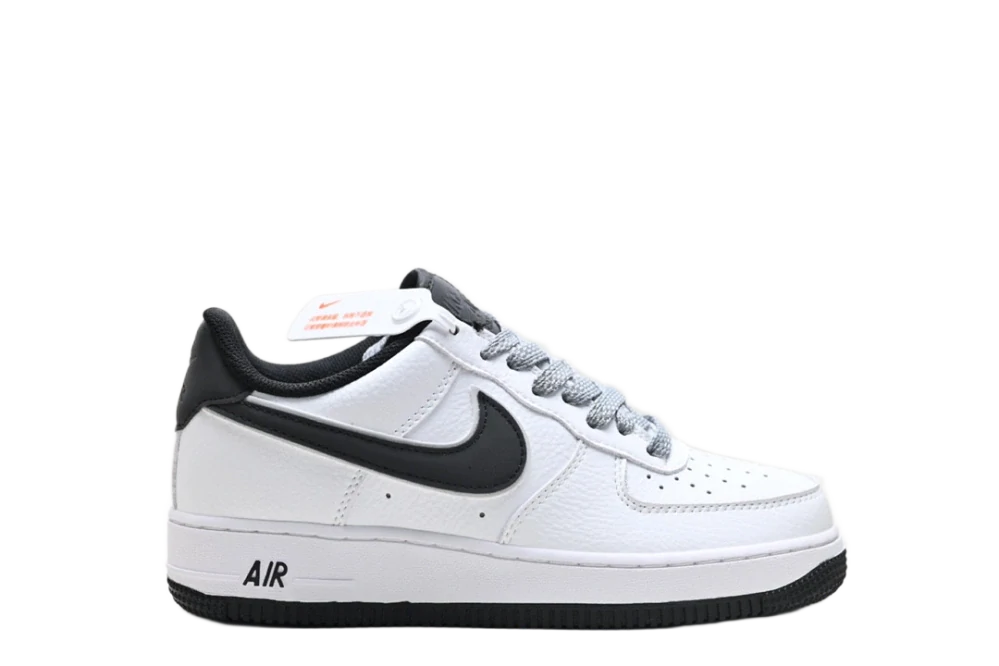 Nike Air Force 1 '07 bílo-černé EUR41