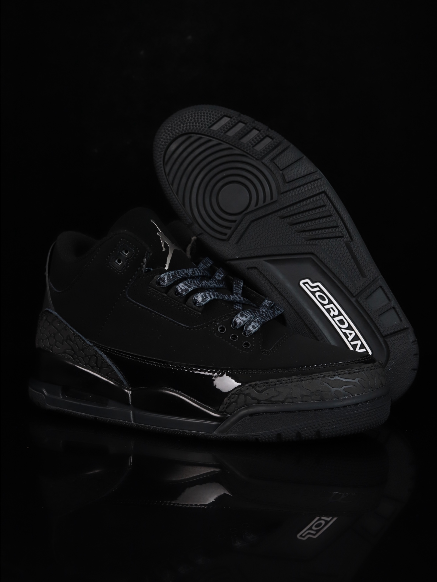 Nike Air Jordan 3 Retro Black Cat