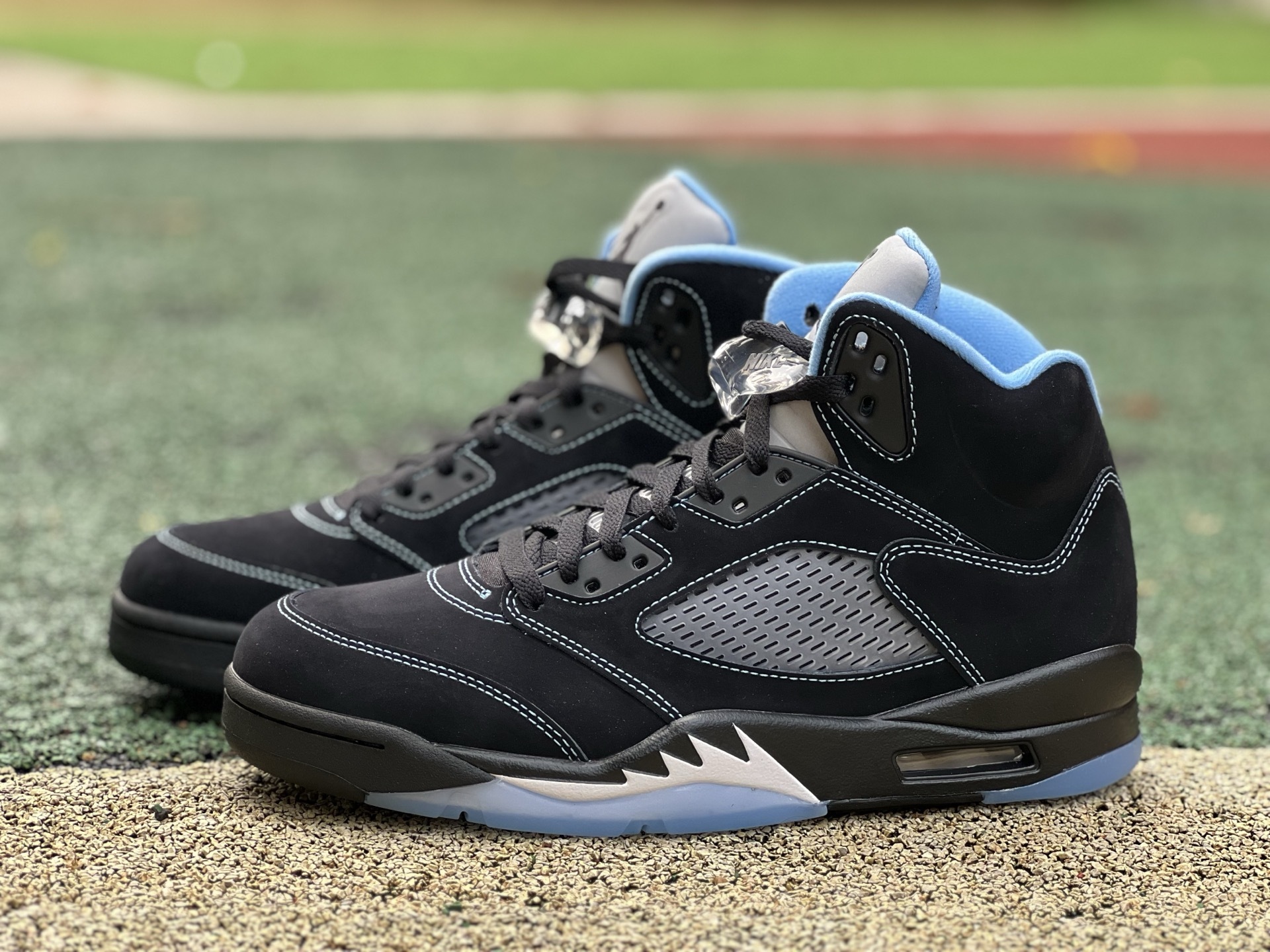 Nike Air Jordan Retro 5 Black University Blue