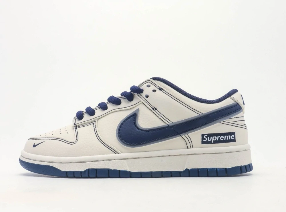 Nike Dunk Low x Supreme Midnight Navy