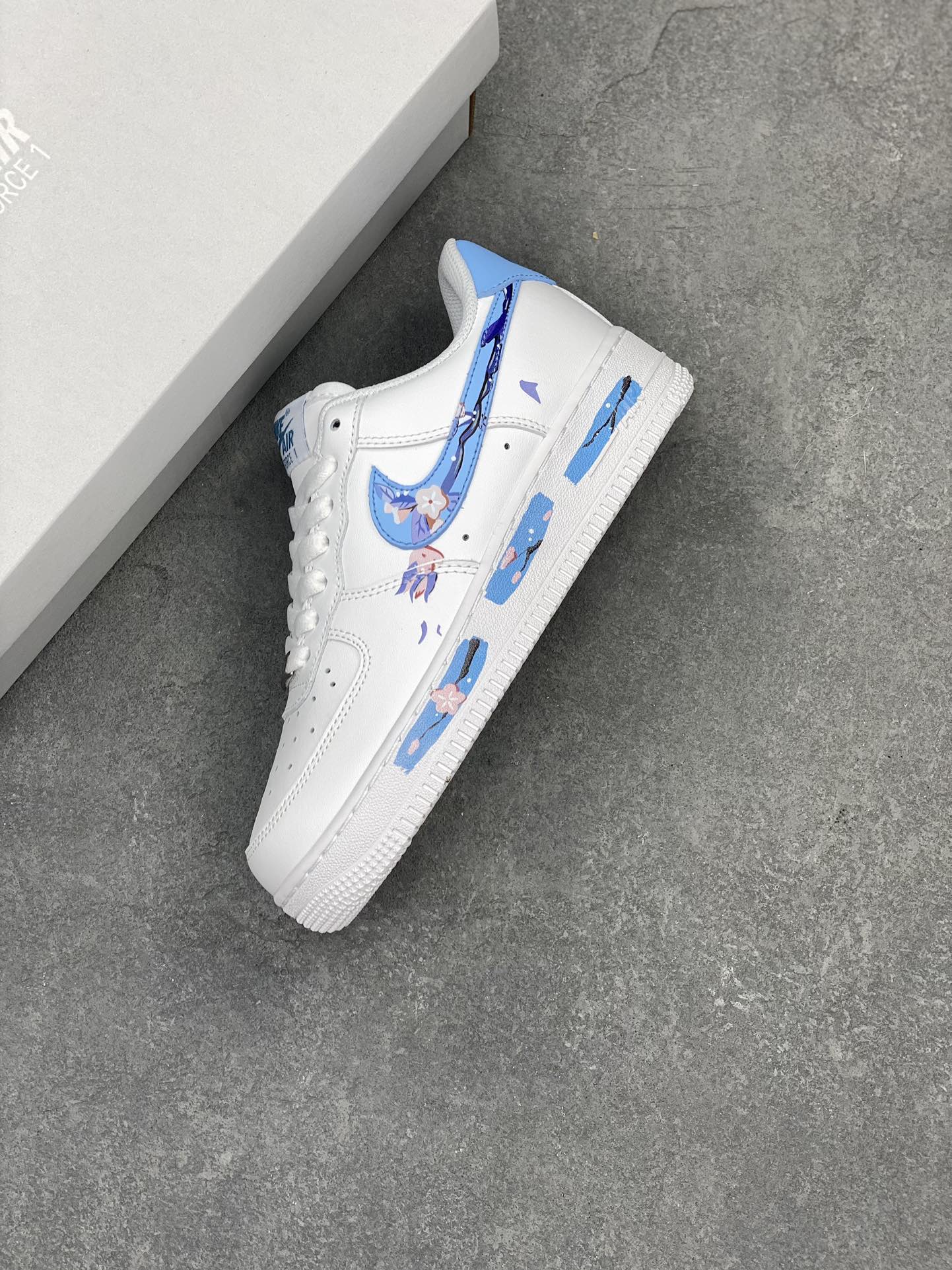 Nike Air Force 1 '07 Low Sakura