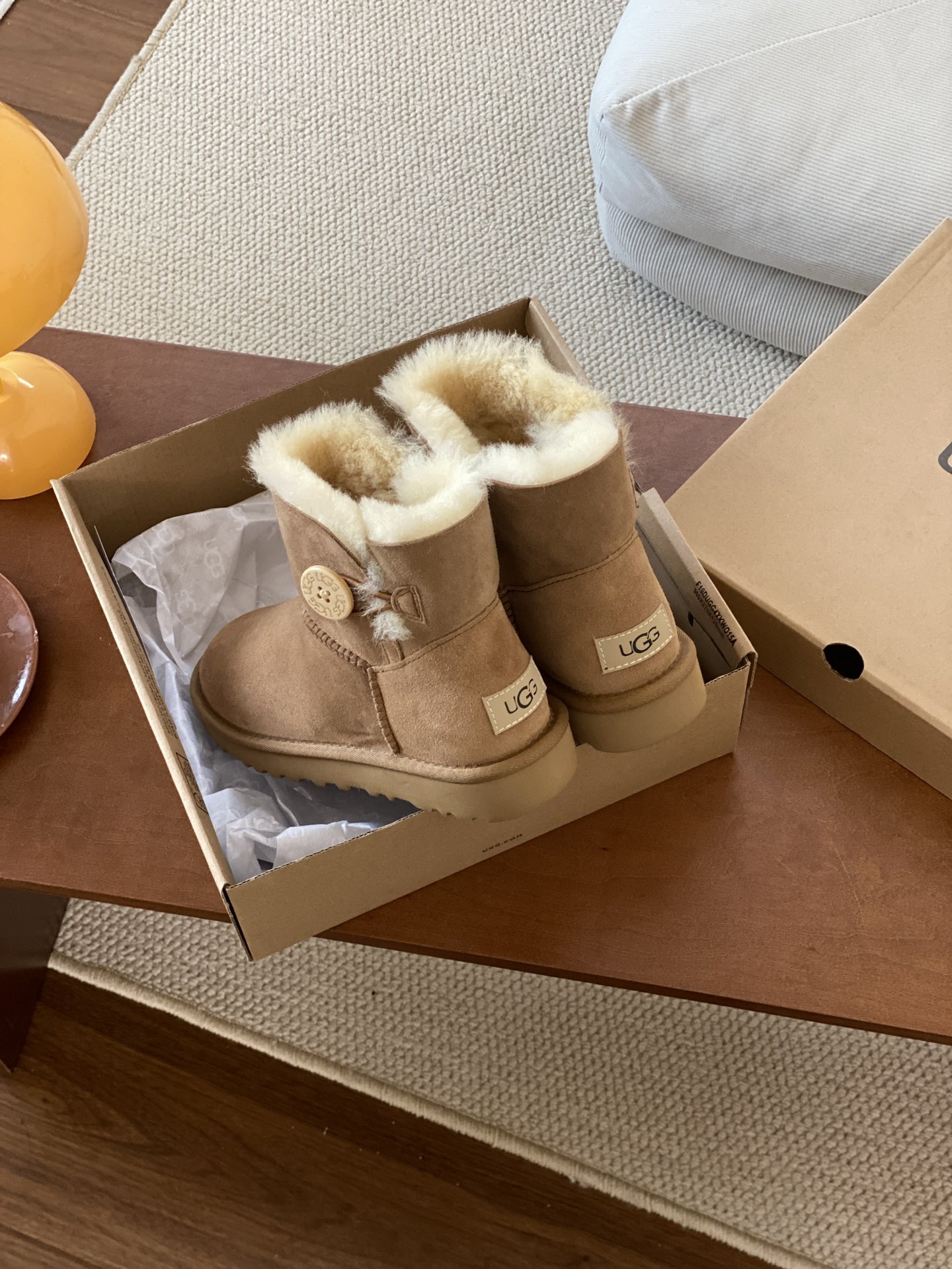 UGG boty Mini Bailey Button II 3352 maroon