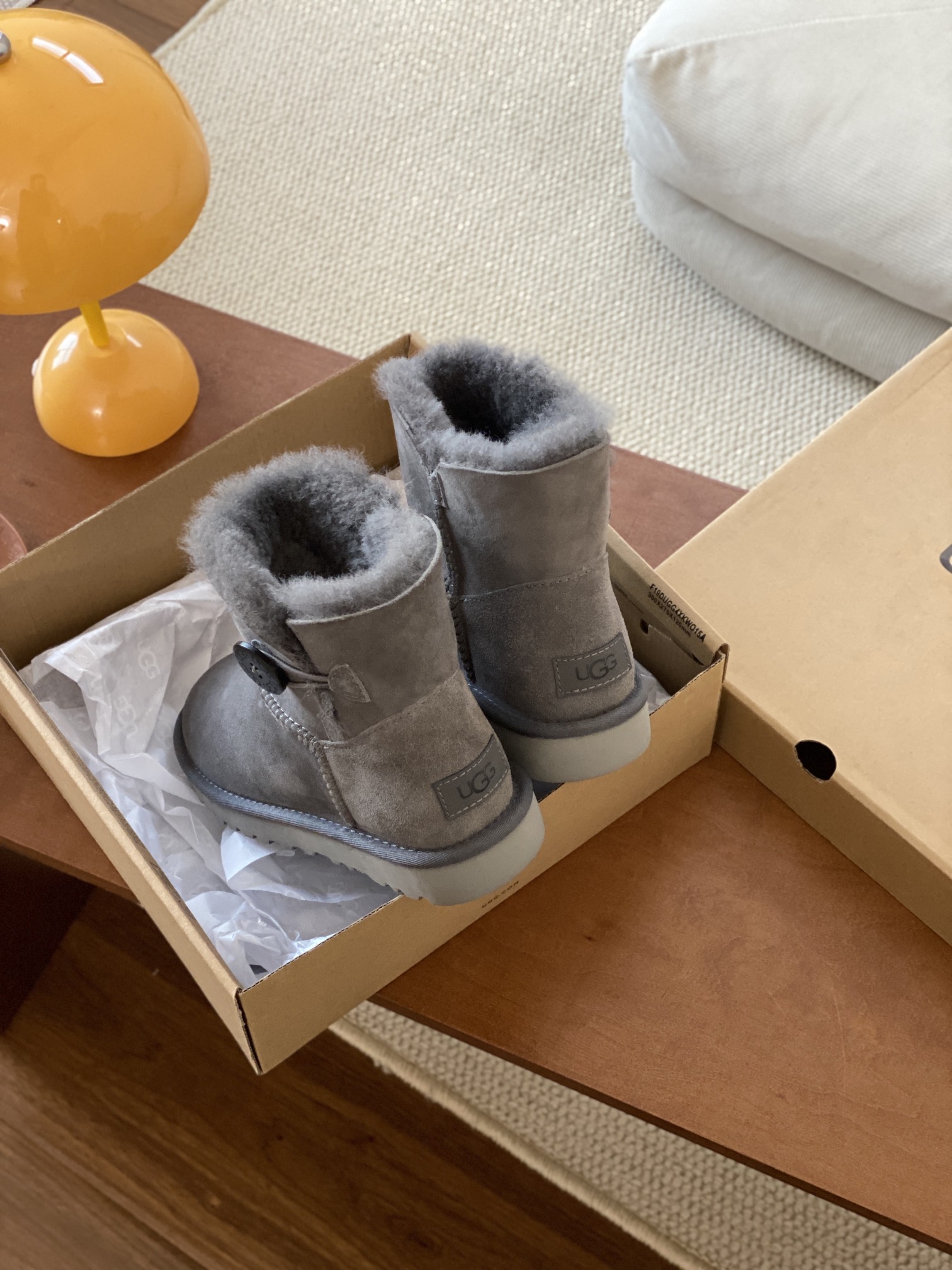 UGG boty Mini Bailey Button II 3352 grey
