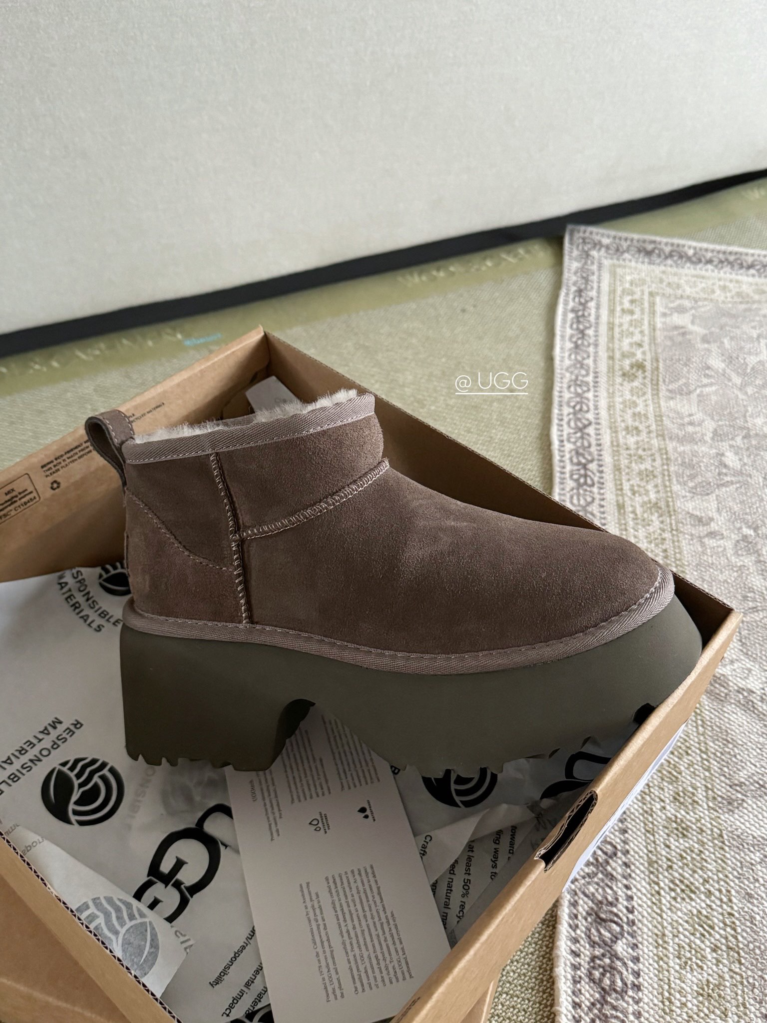 UGG Classic Ultra Mini new heights walnut
