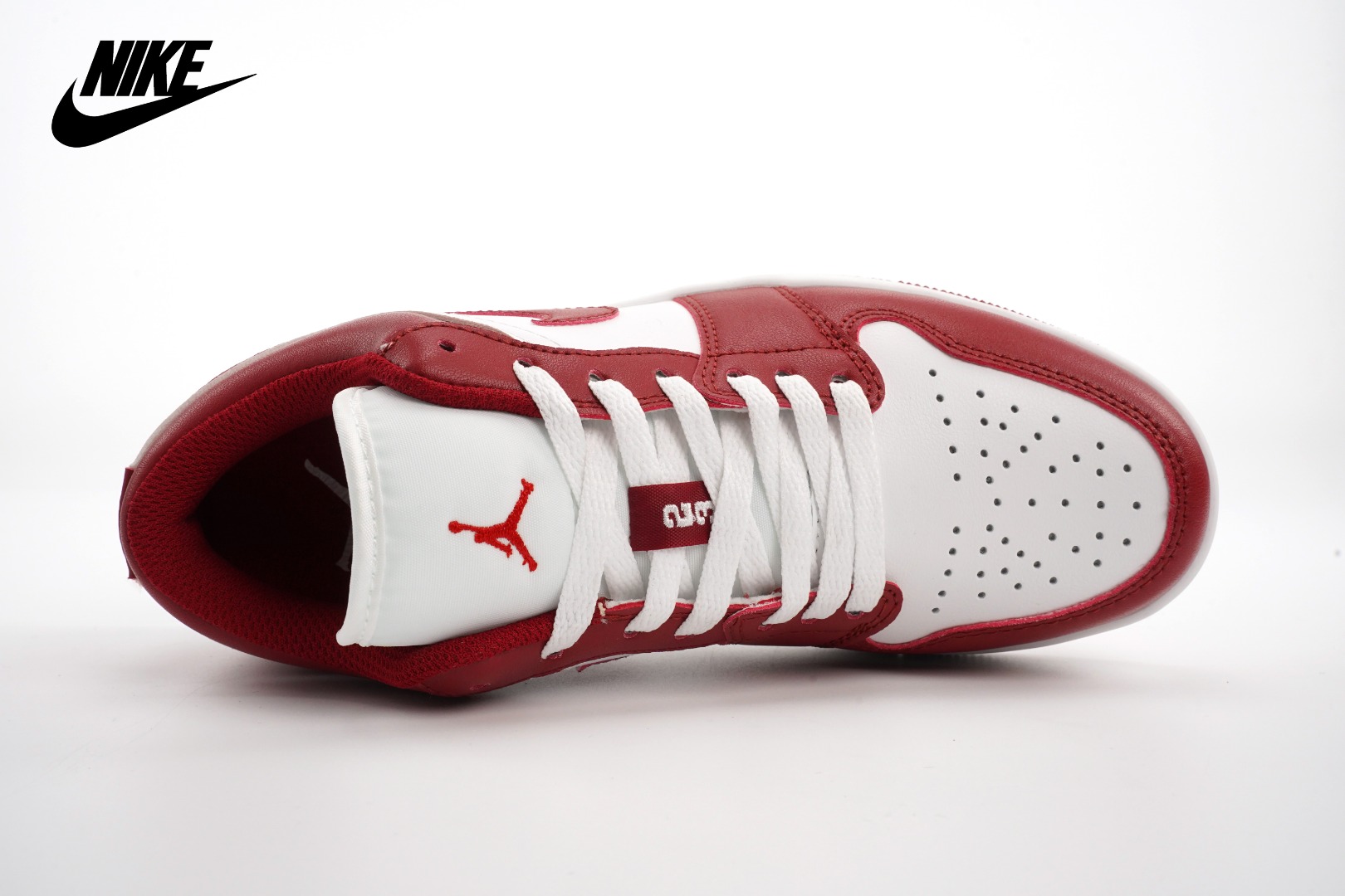 Air Jordan 1 Low white red