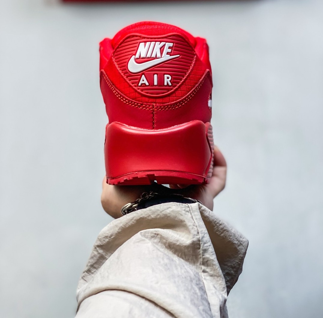 Nike Air Max 90 red