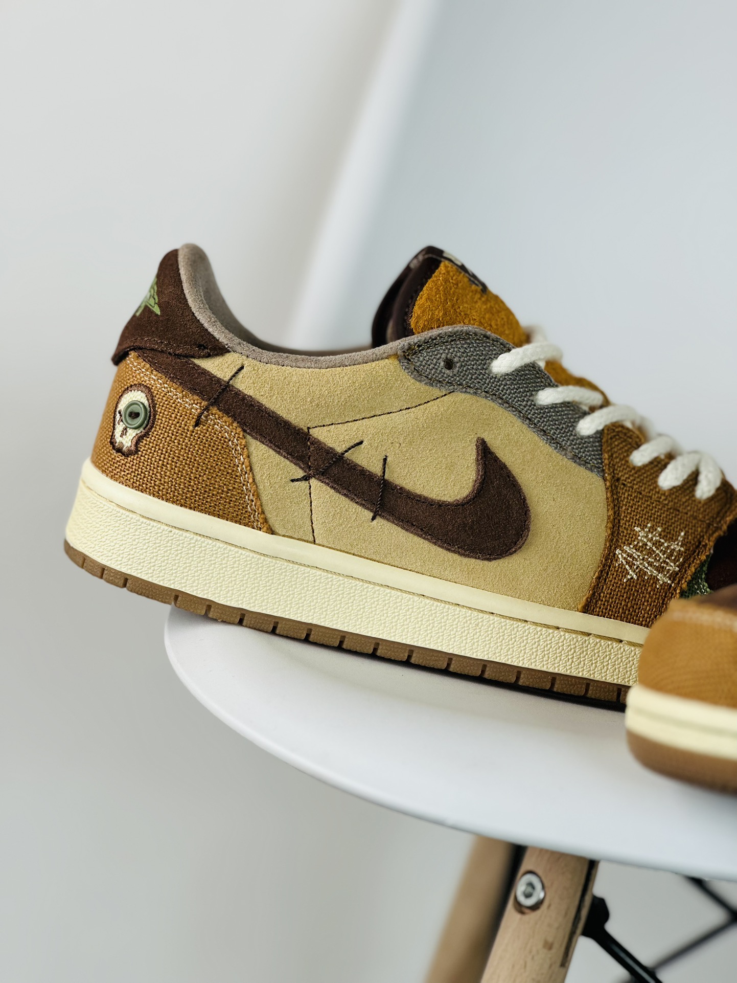 Nike Air Jordan 1 low Voodoo