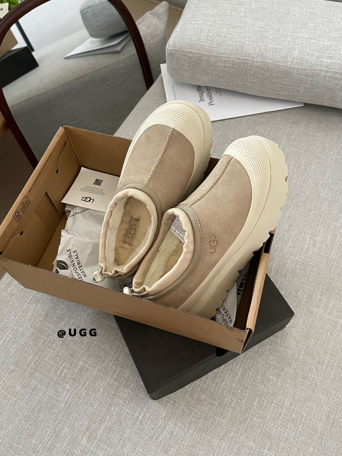 UGG Slippery Tasman Weather Hybrid mustard seed cream