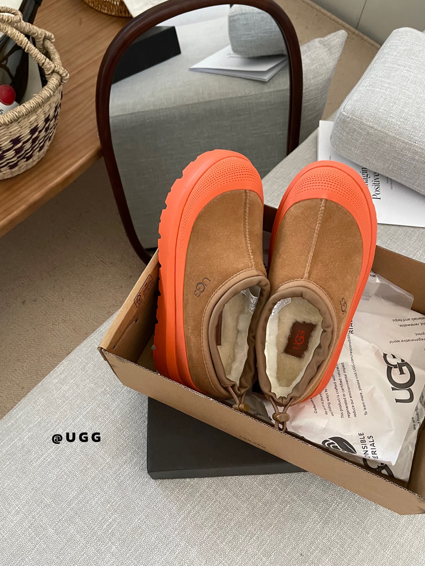 UGG Slippery Tasman Weather Hybrid chestnut orange