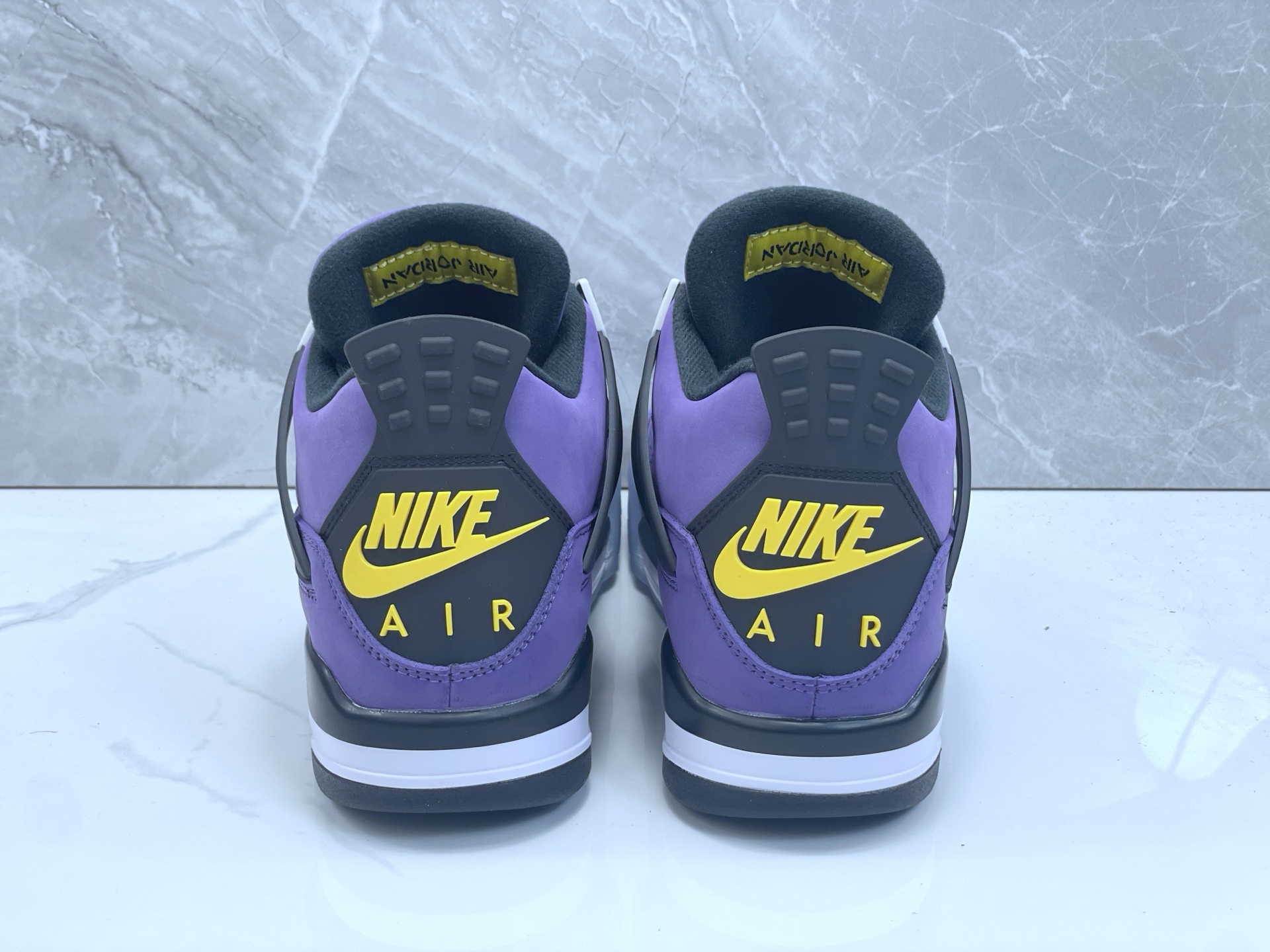 Nike Air Jordan 4 Retro imperial purple