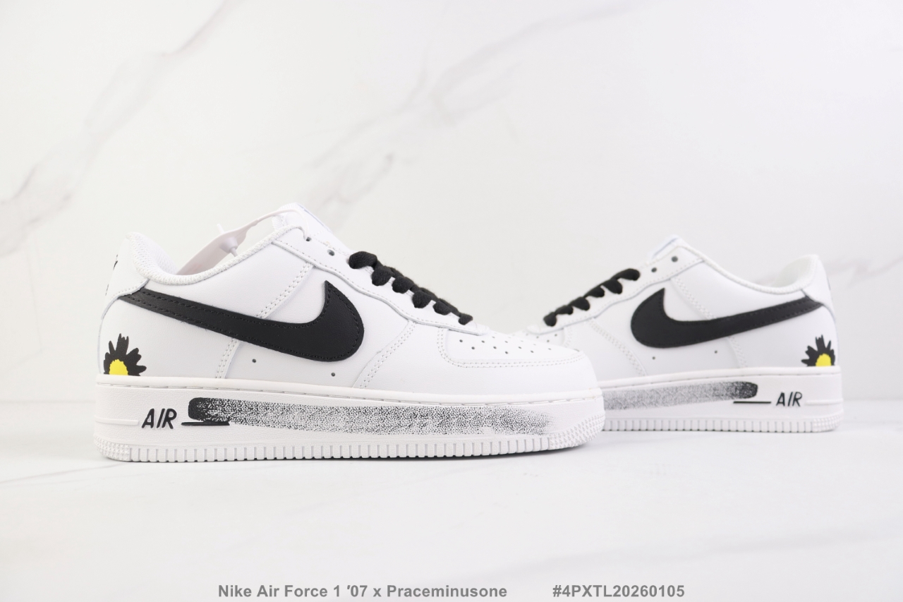 Nike Air Force 1 '07 x Peaceminusone White/Black
