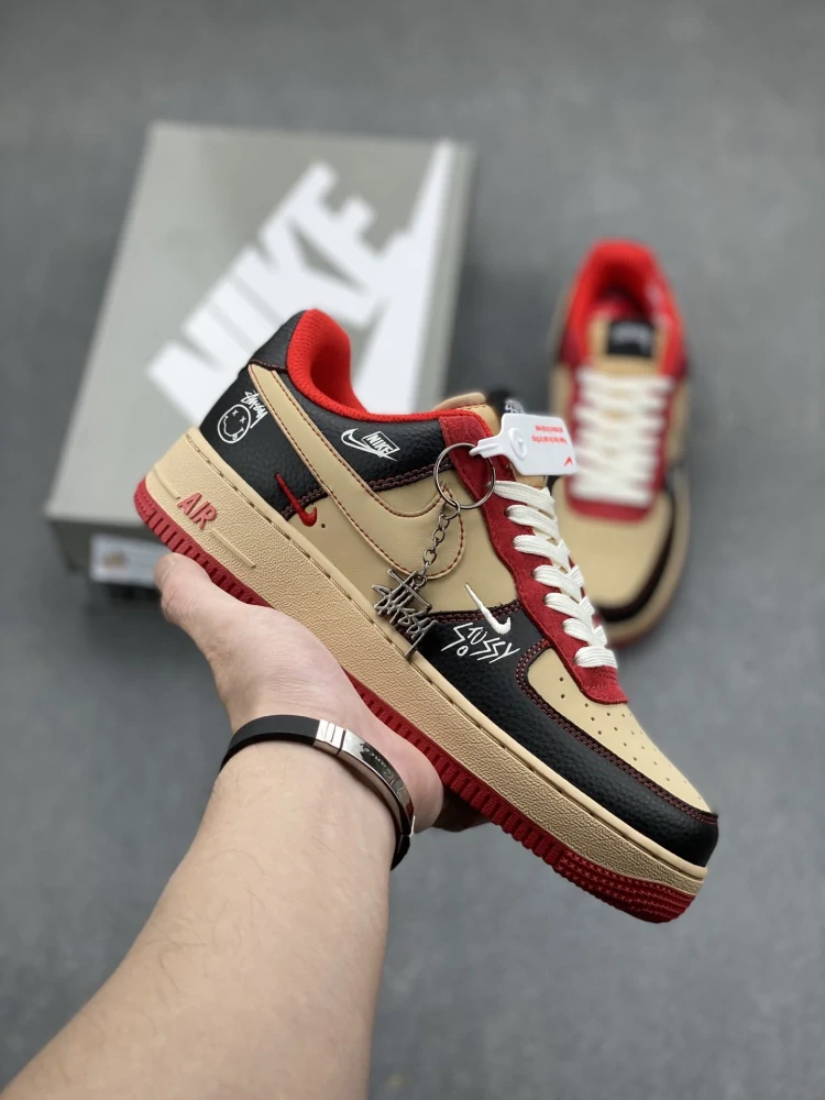 Nike Air Force 1 '07 Low x Stussy LW1990-009