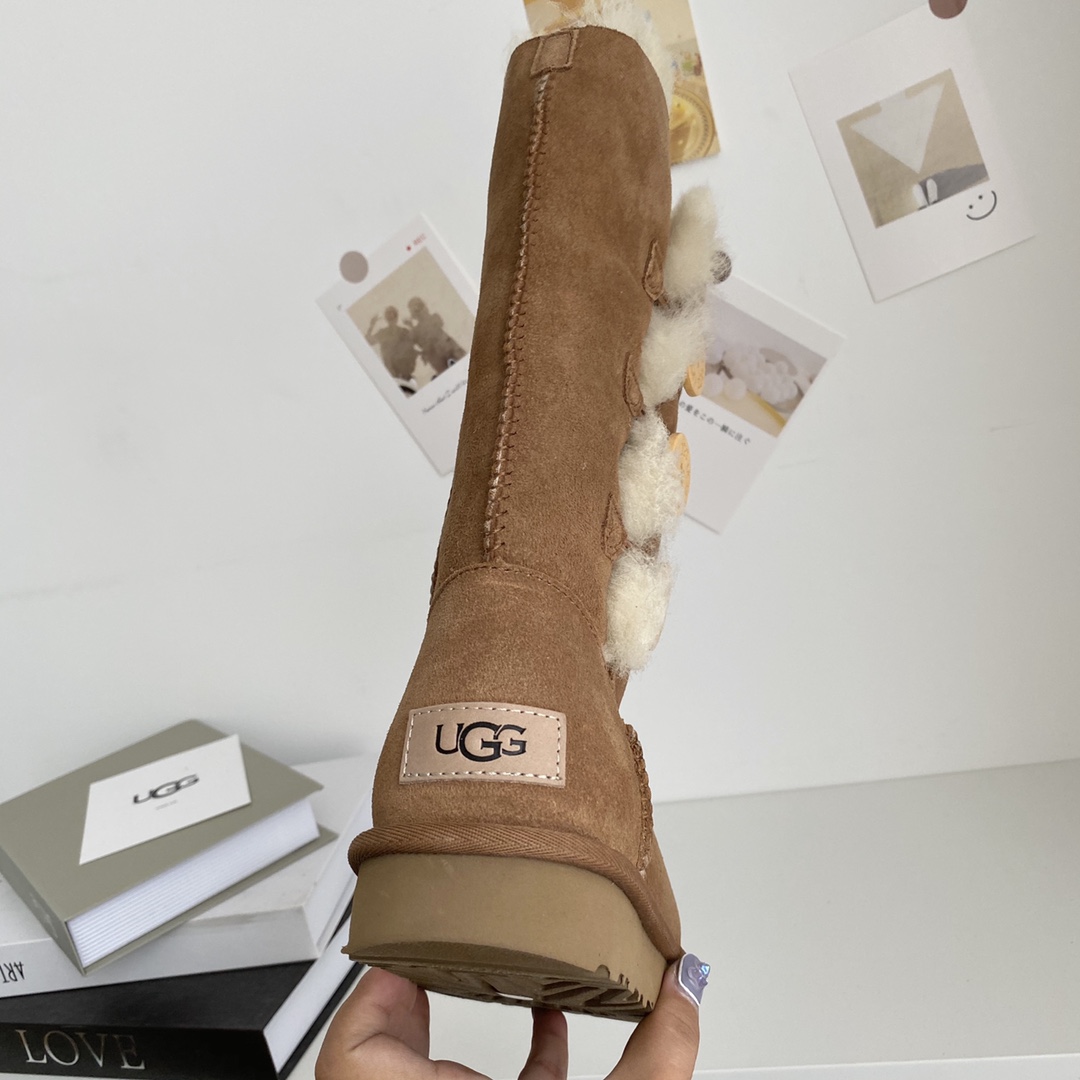 UGG W Bailey Button Triplet II 1873 hnědé