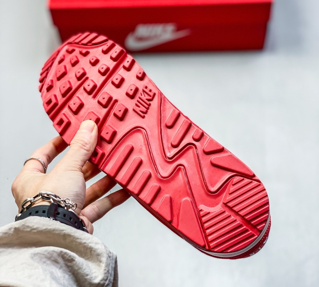 Nike Air Max 90 red