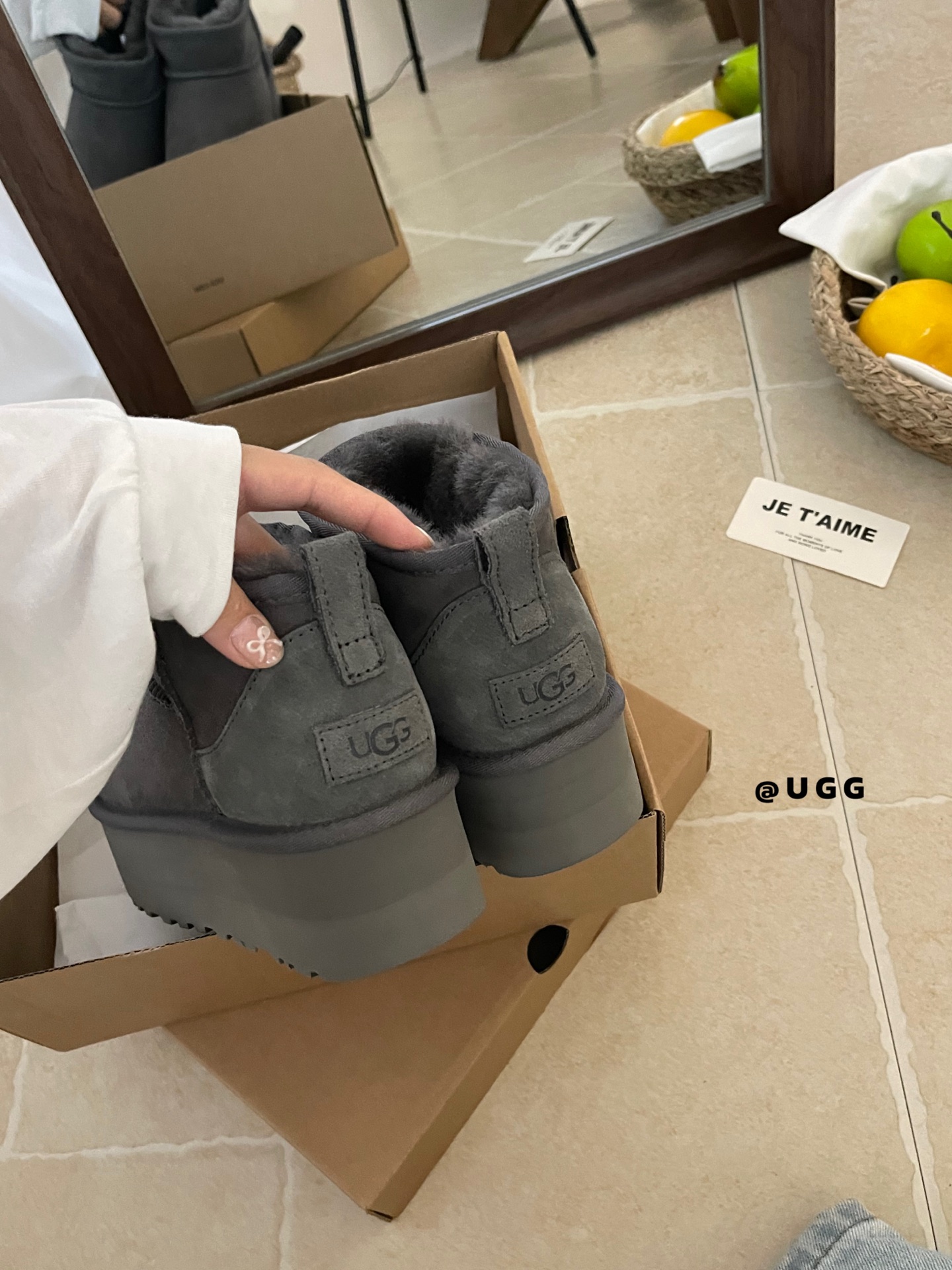 UGG Ultra mini grey platform 1135092