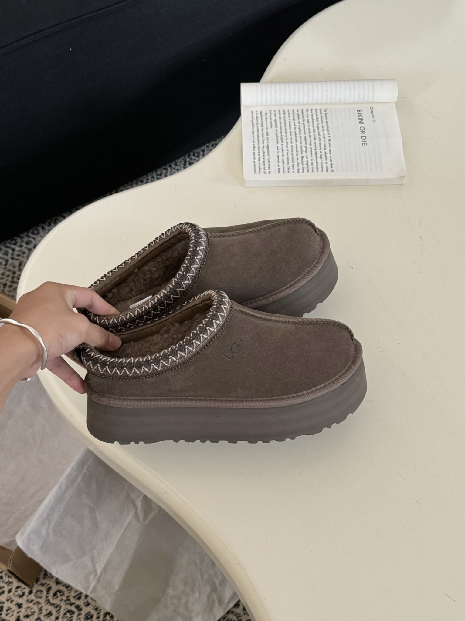 Pantofle UGG Tazz II walnut 1122553