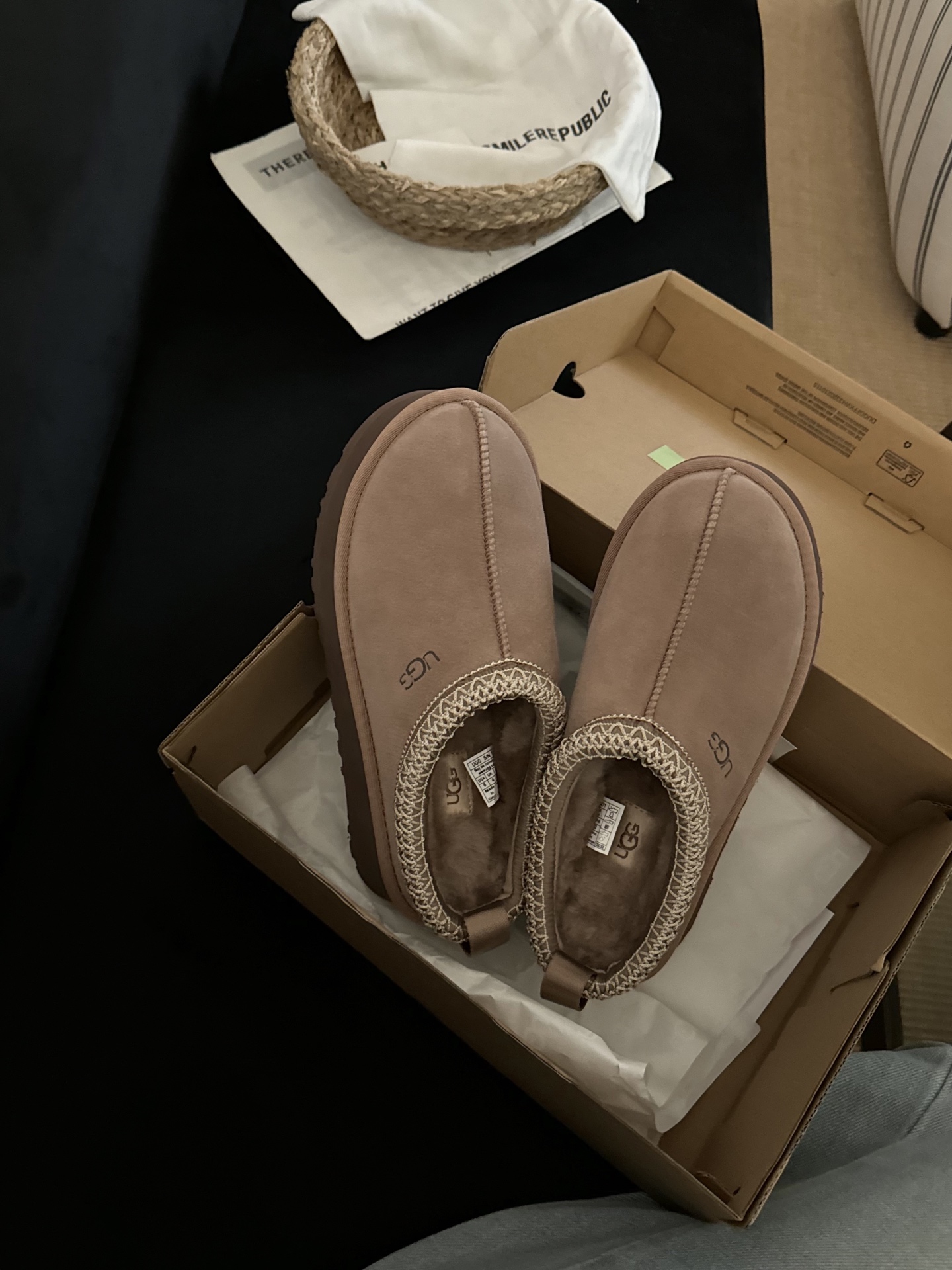 Pantofle UGG Tazz II light oak brown 122553