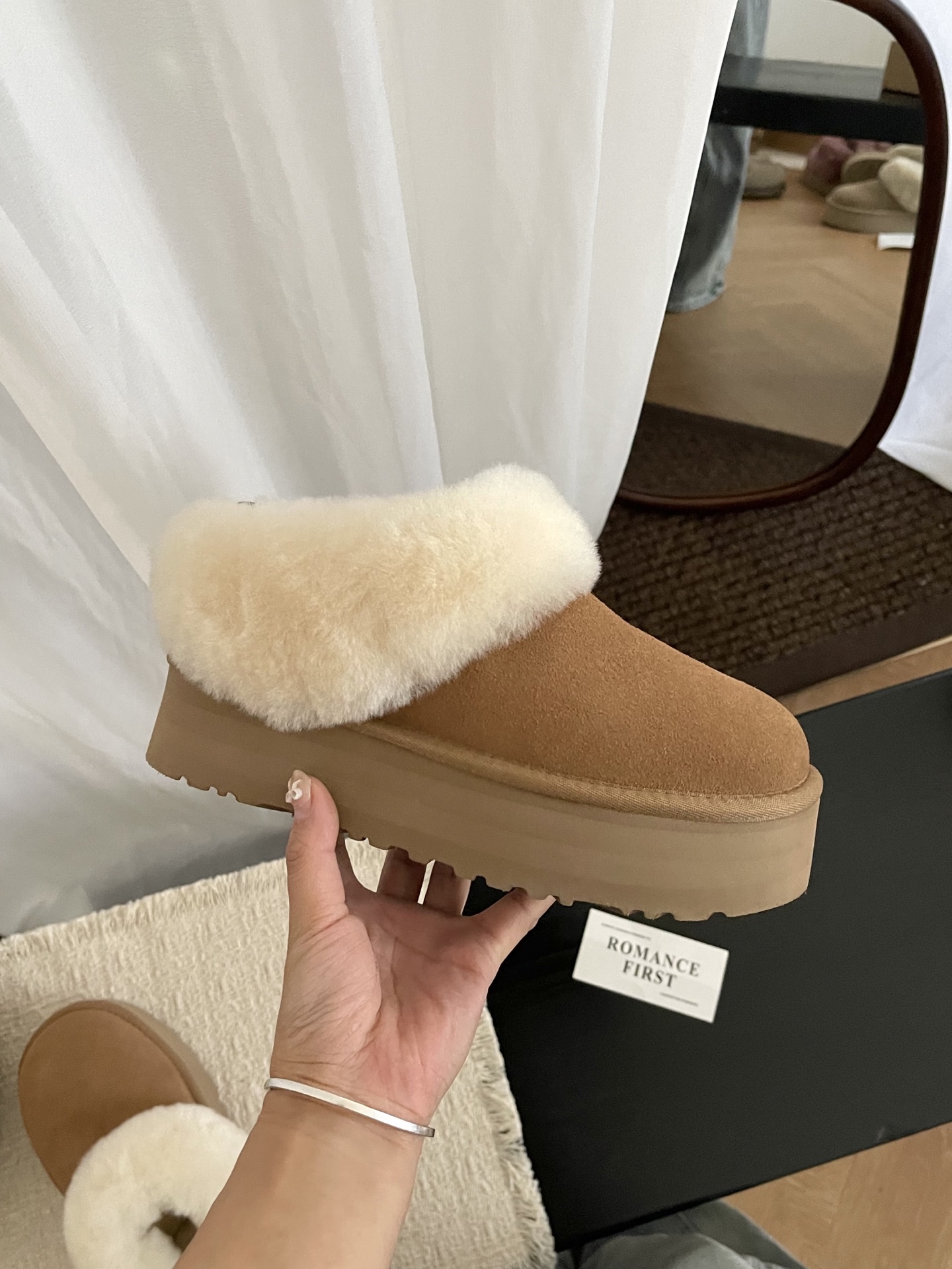 Pantofle UGG Tazelle chestnut