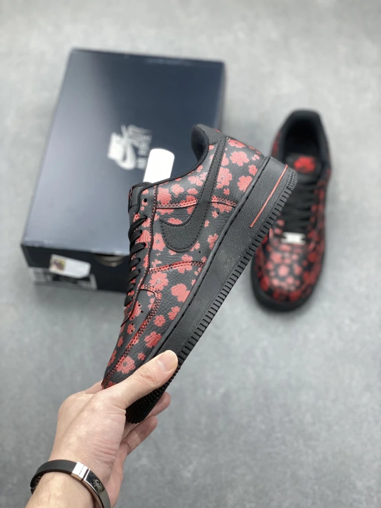 Nike Air Force 1 Low '07 floral-print