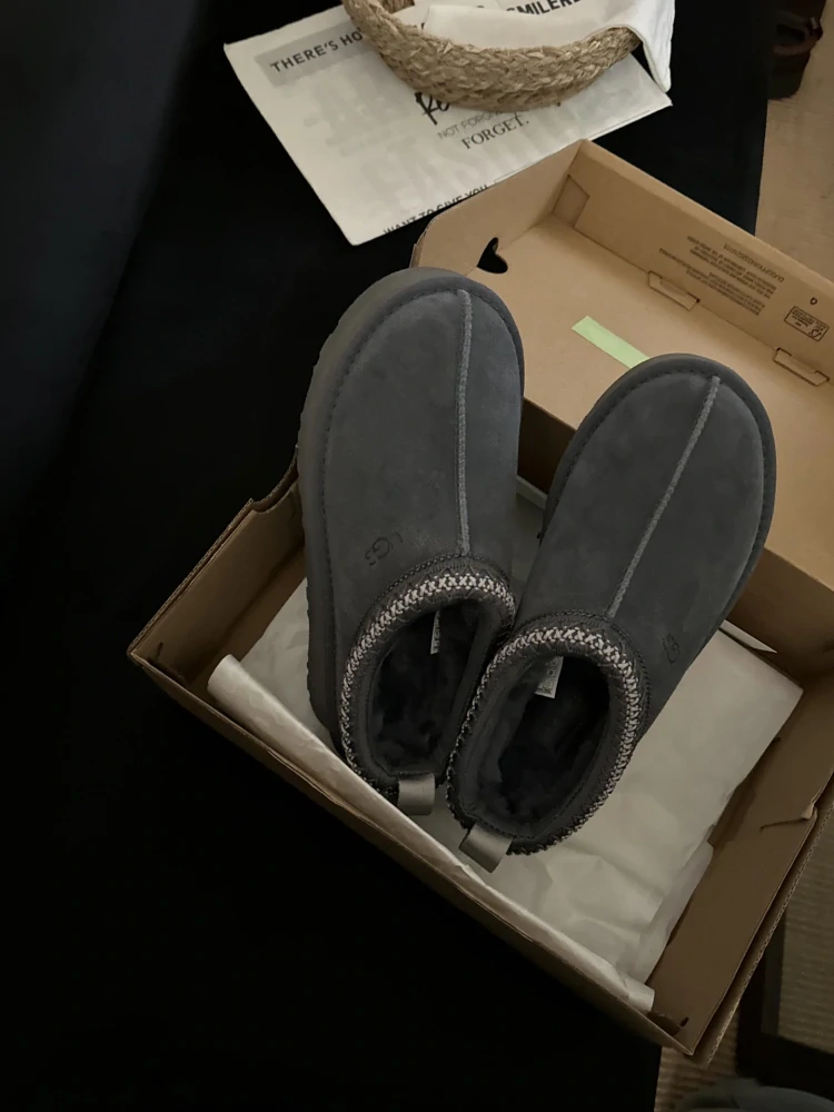 Pantofle UGG Tazz II Charcoal
