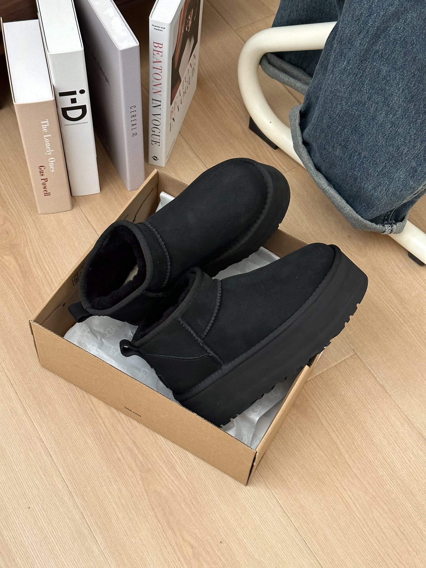 UGG Ultra mini black platform 1135092