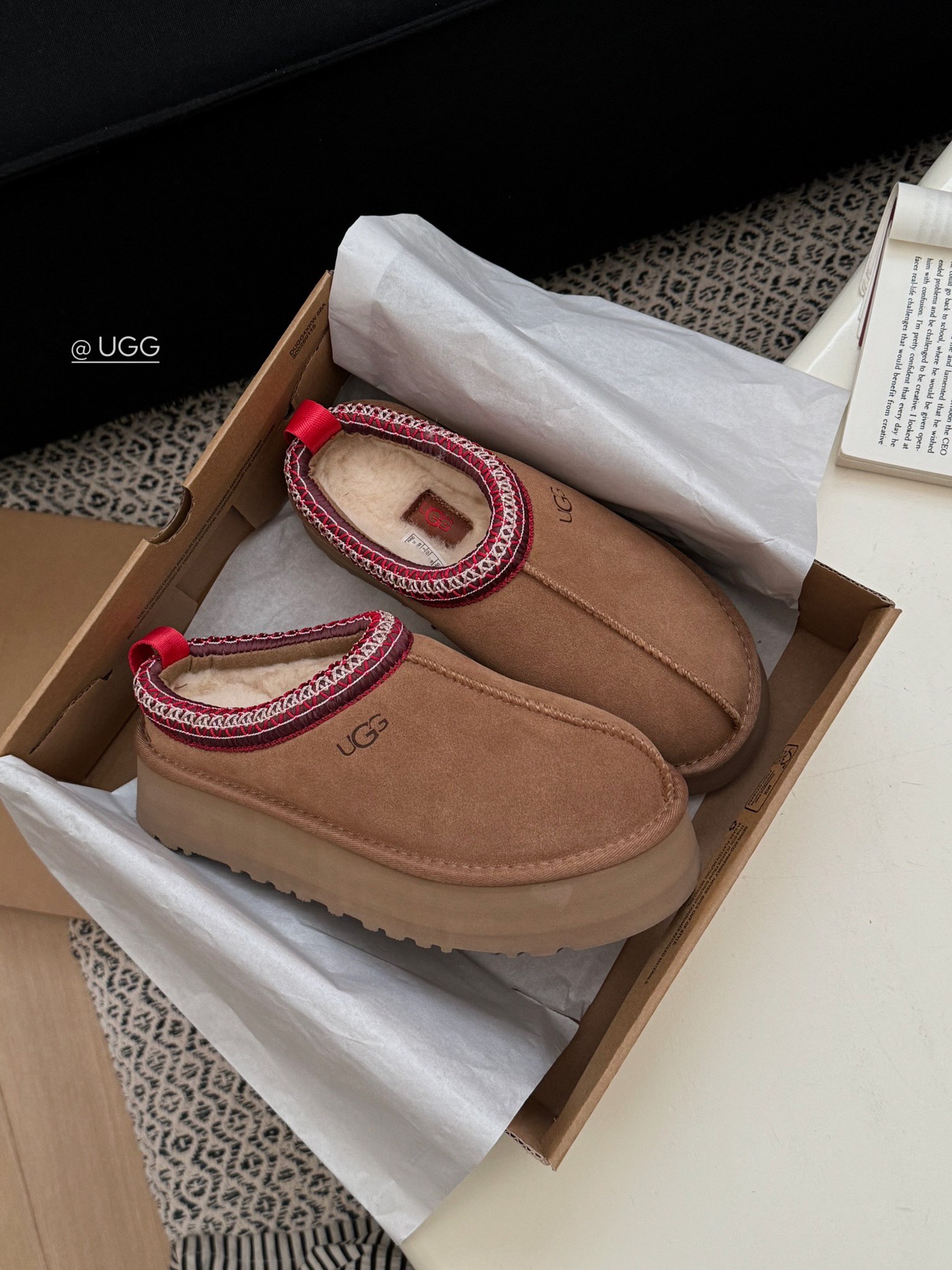 Pantofle UGG Tazz II chestnut 1122553 EUR37