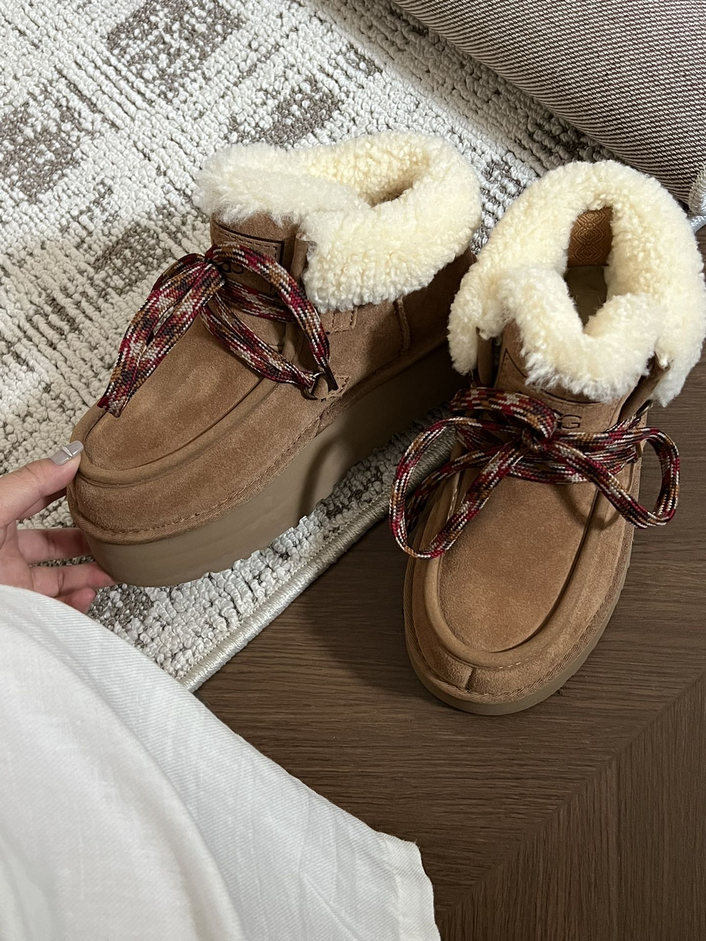 UGG Eskimo Boot maroon