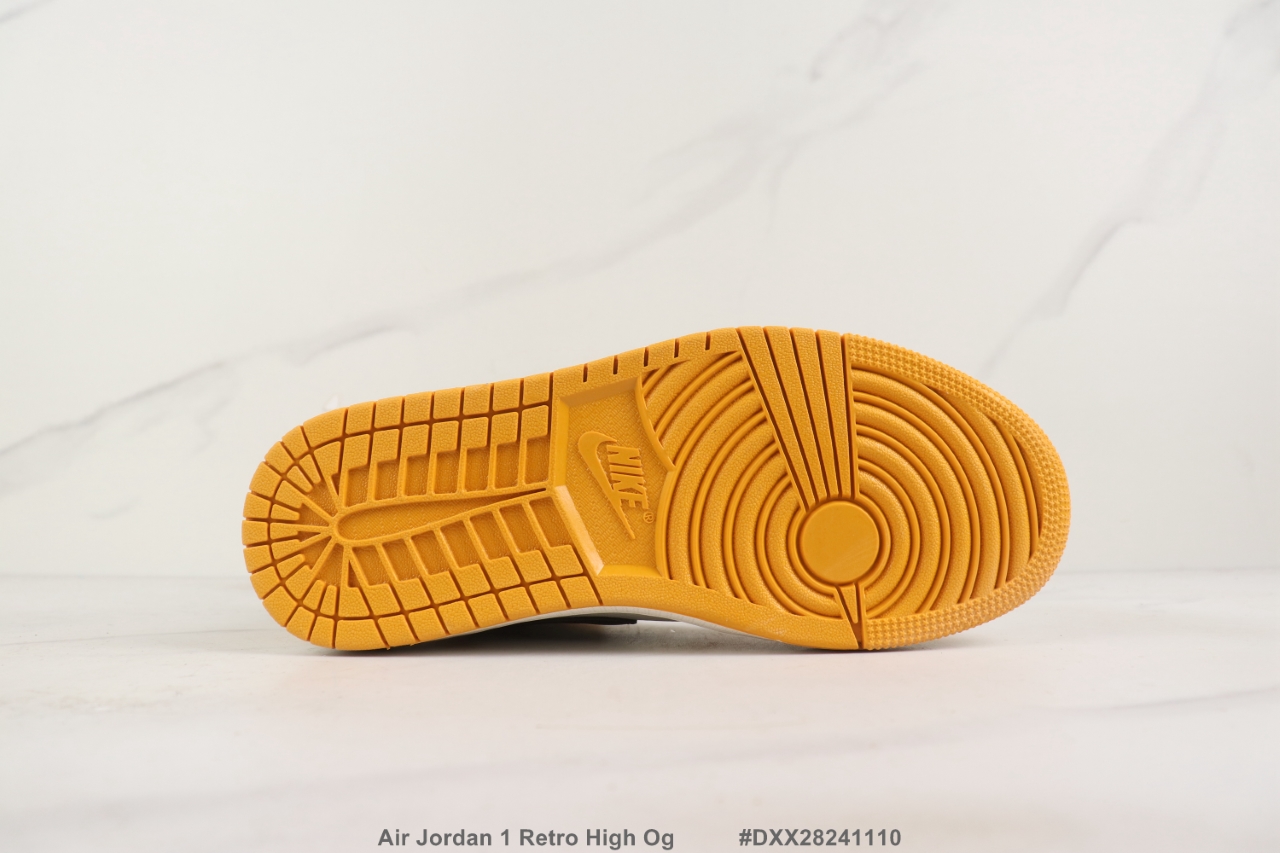 Nike Air Jordan 1 Retro High OG white yellow