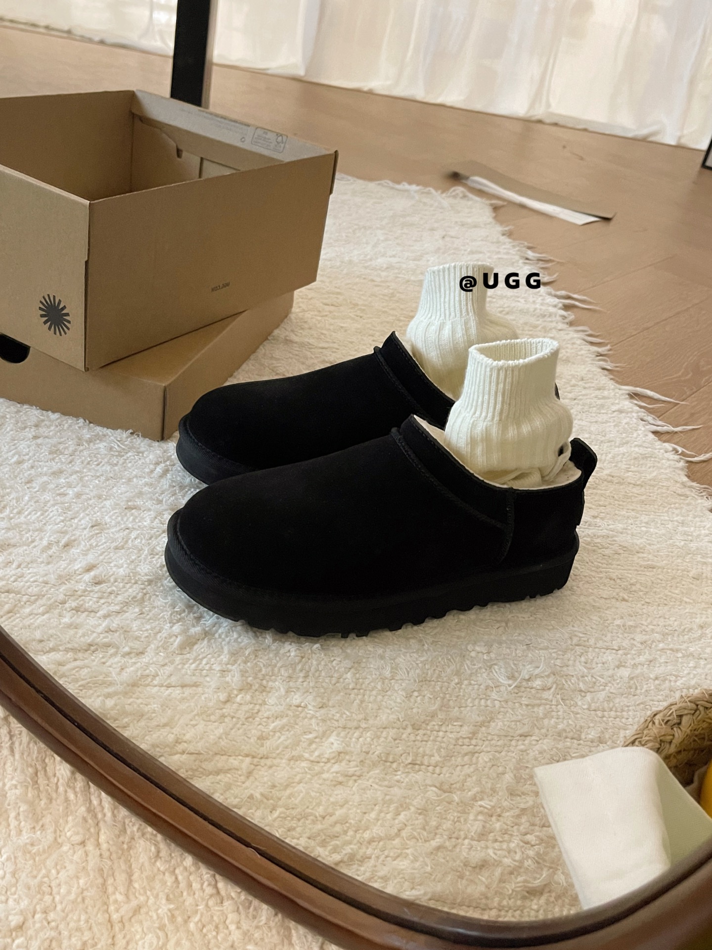 UGG classic micro boot black