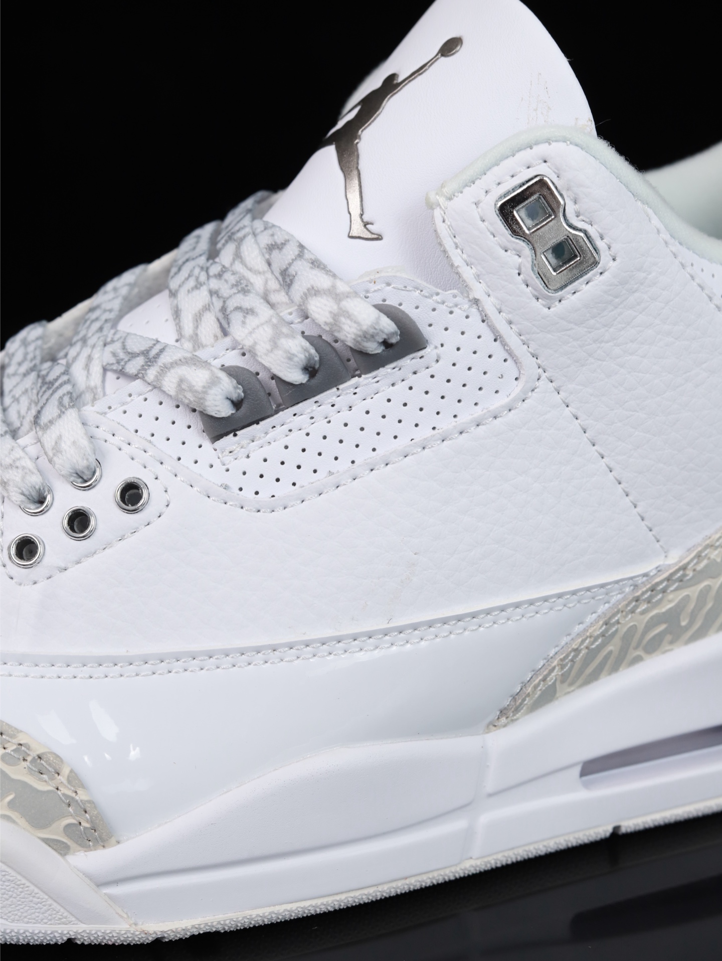 Nike Air Jordan 3 Pure Money