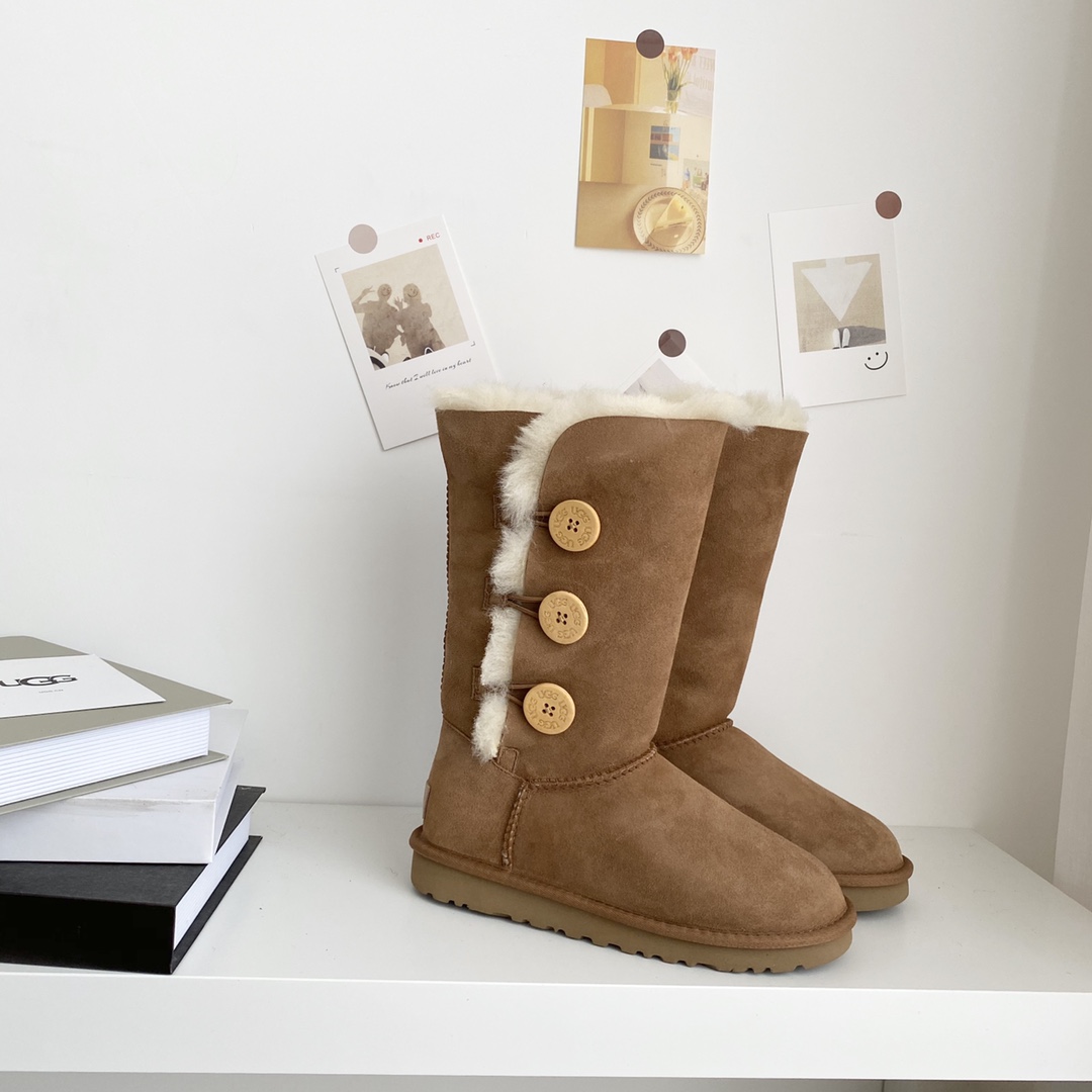 UGG W Bailey Button Triplet II 1873 hnědé