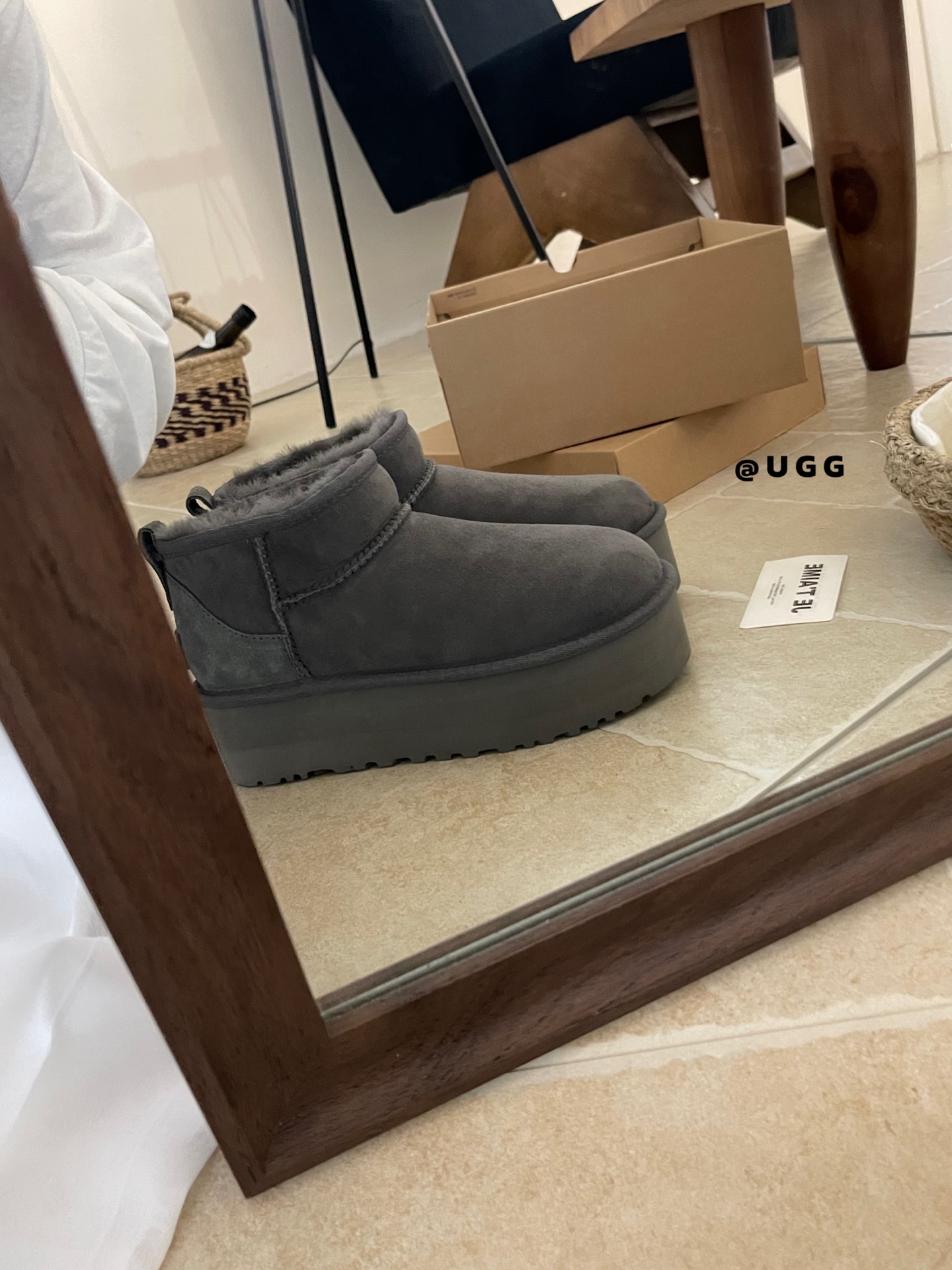 UGG Ultra mini grey platform 1135092