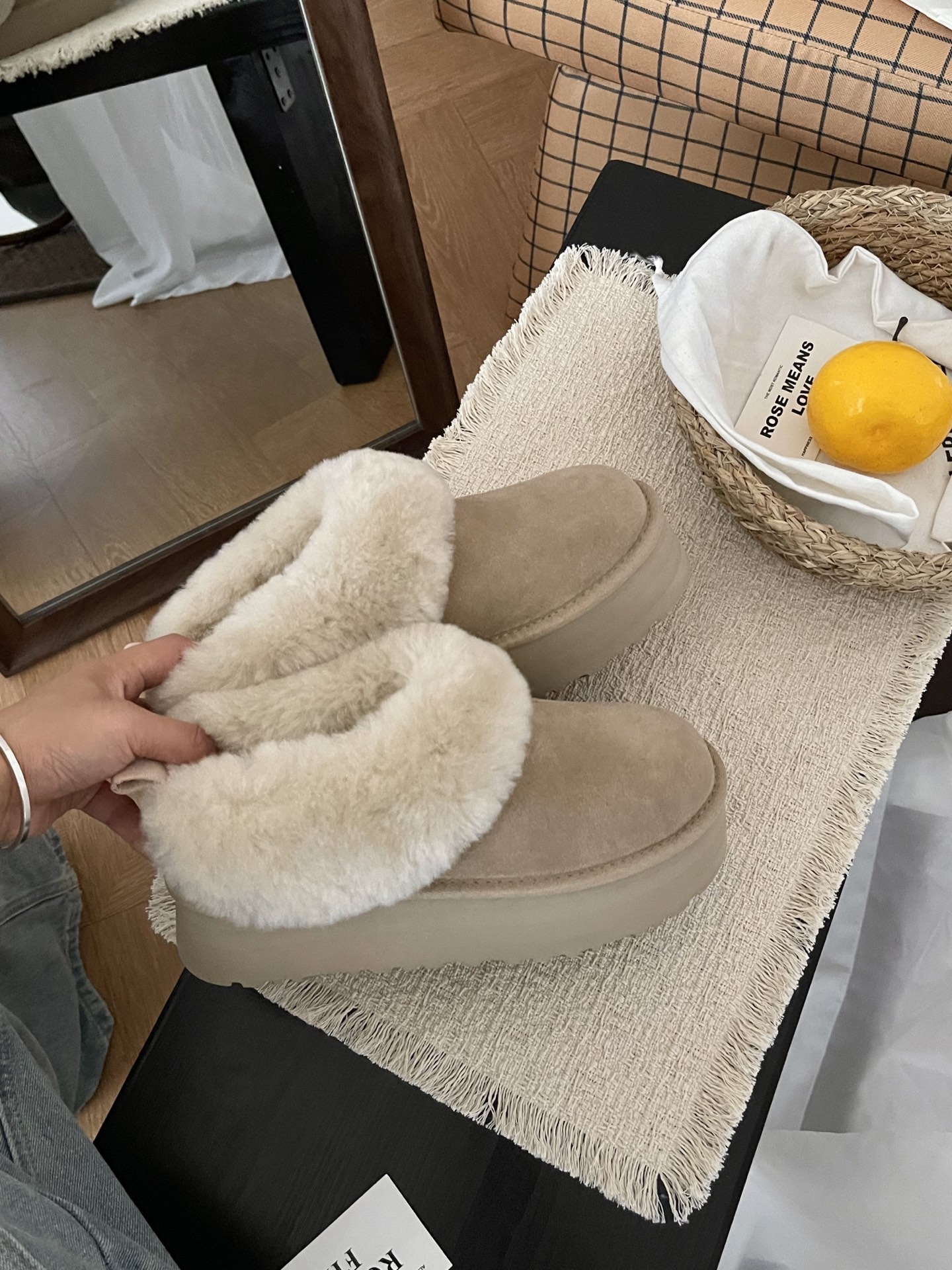 Pantofle UGG Tazelle mustard seed