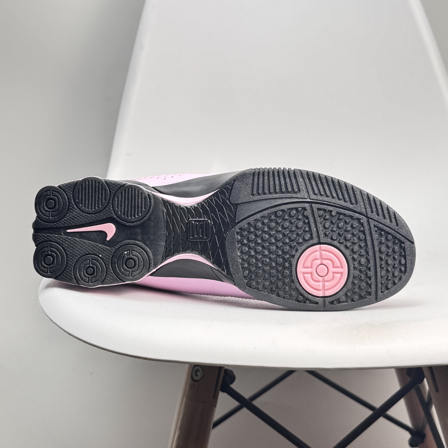 Nike Total 90 Shox Pink/Black