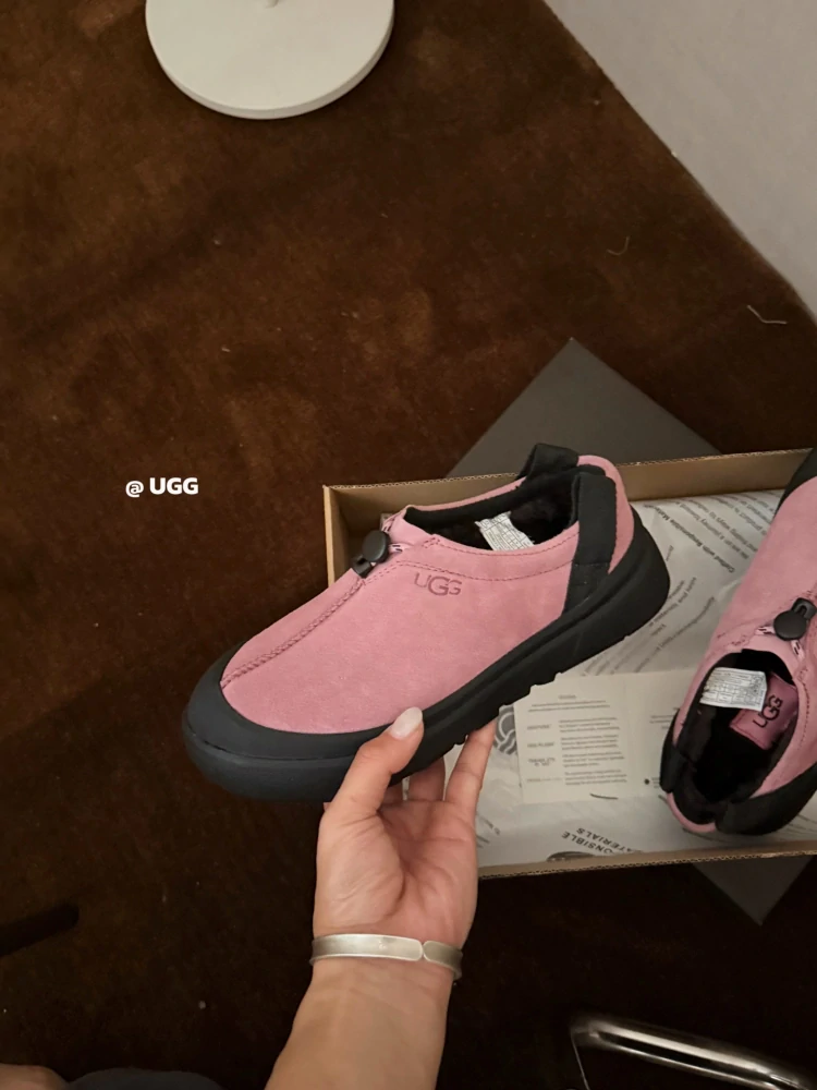 UGG Tasman Outpost Pink black
