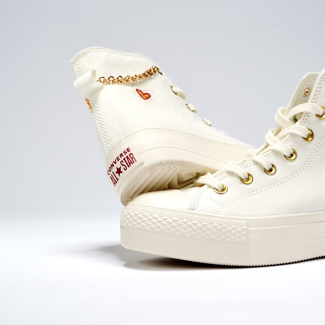 Converse platform lift A04453C