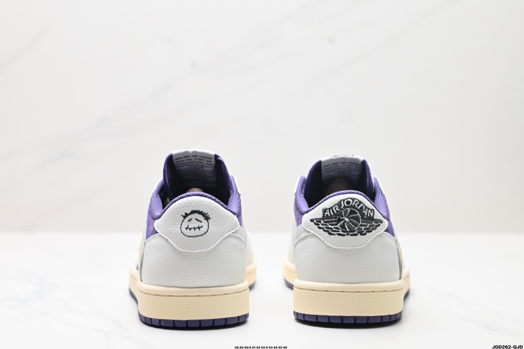 Nike Air Jordan 1 x Travis Scott CQ4277-117