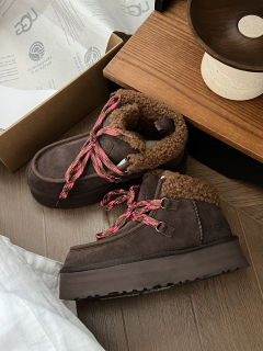 UGG Eskimo Boot caramel