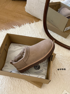 UGG classic micro boot light oak brown