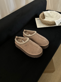 Pantofle UGG Tazz II light oak brown 122553