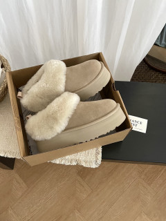 Pantofle UGG Tazelle mustard seed
