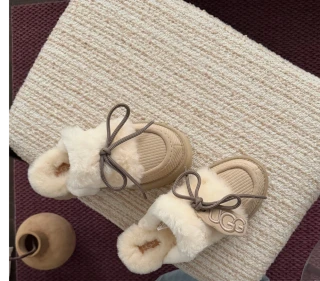 UGG Disquette Heritage sand castle